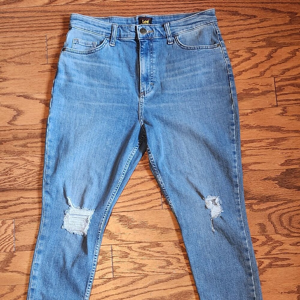 Lee Skinny Ankle High Rise Never Light 14M Distressed and Raw Hem